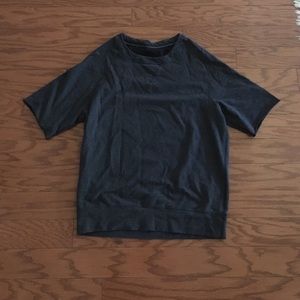 Dark grey lululemon short sleeve sweatshirt